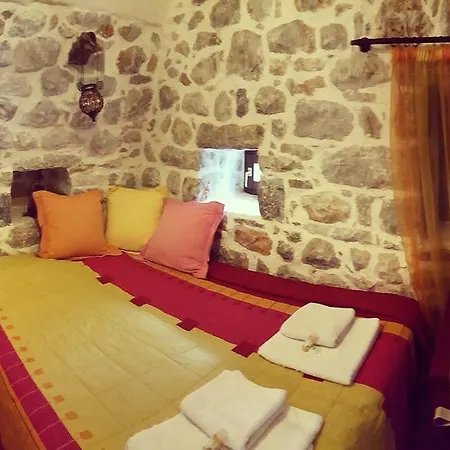 Katafigi Apartment Pyrgos Dirou Exterior photo